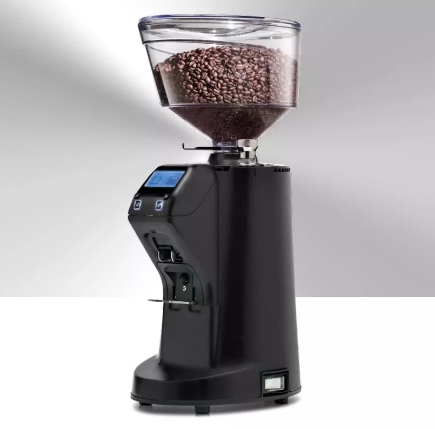 Profesionální černý mlýnek MDXS Nuova Simonelli.